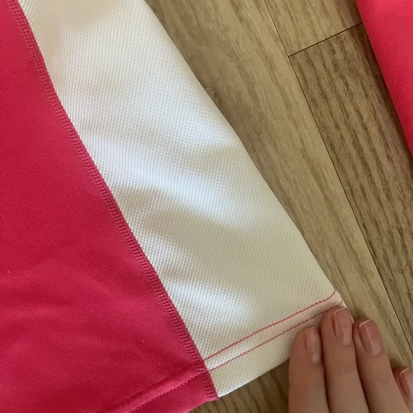 Nike Women’s dri-fit long sleeve - Picture 5 of 5